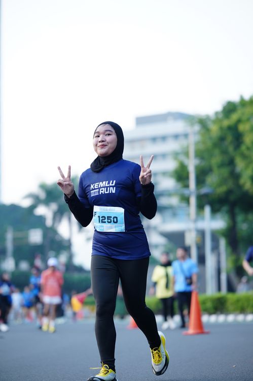 Race photo from KEMLU RUN 2025