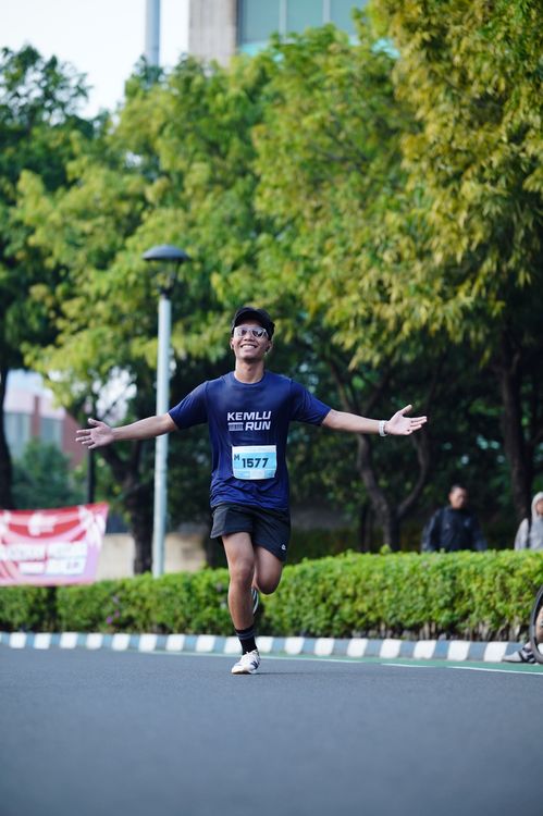 Race photo from KEMLU RUN 2025