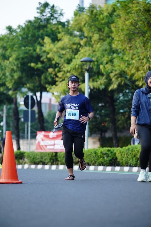 Race photo from KEMLU RUN 2025