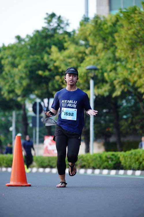 Race photo from KEMLU RUN 2025