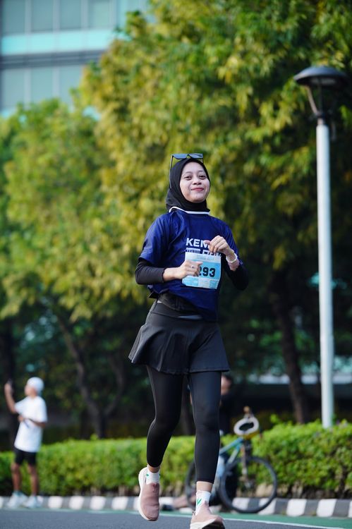 Race photo from KEMLU RUN 2025