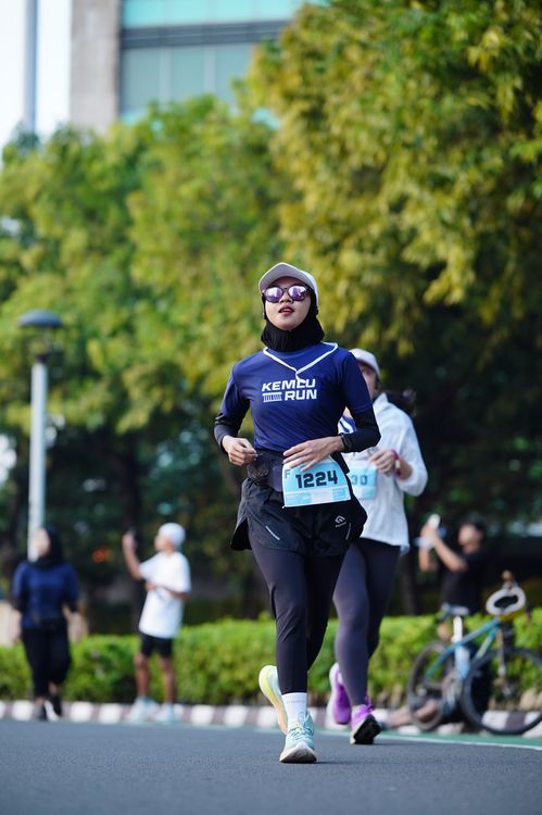 Race photo from KEMLU RUN 2025