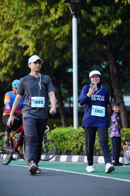 Race photo from KEMLU RUN 2025