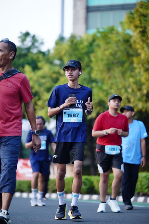 Race photo from KEMLU RUN 2025