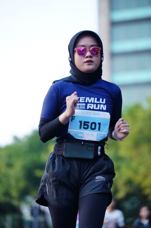 Race photo from KEMLU RUN 2025
