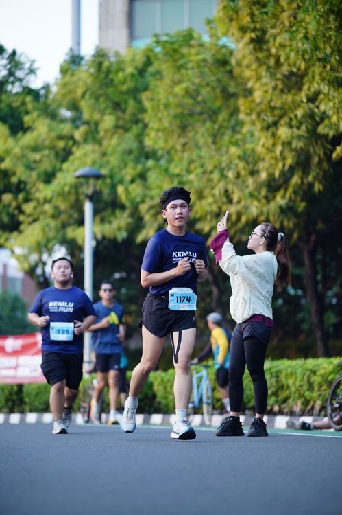 Race photo from KEMLU RUN 2025