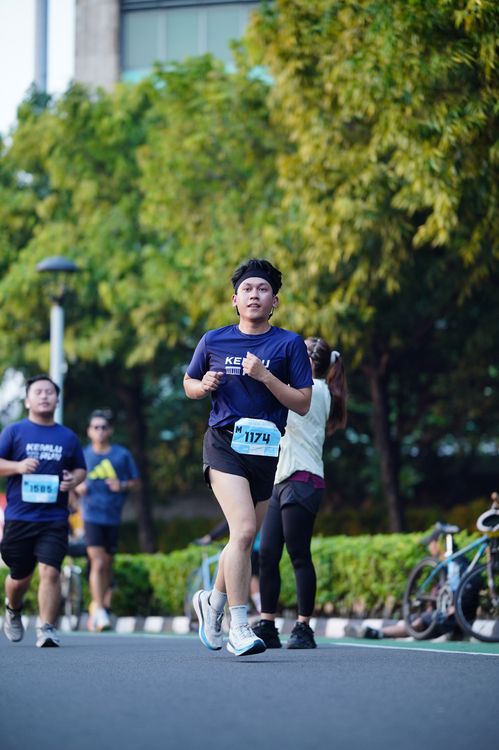 Race photo from KEMLU RUN 2025