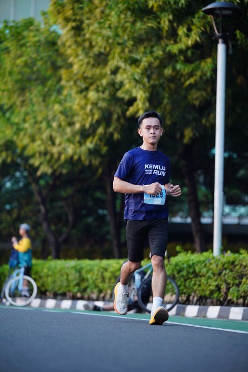 Race photo from KEMLU RUN 2025
