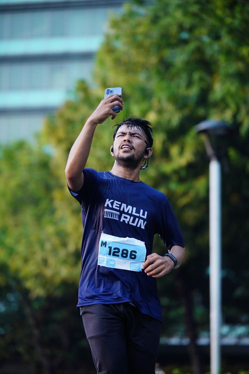 Race photo from KEMLU RUN 2025