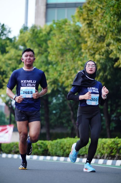 Race photo from KEMLU RUN 2025