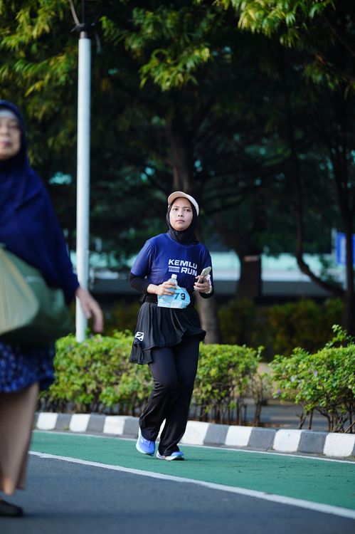 Race photo from KEMLU RUN 2025