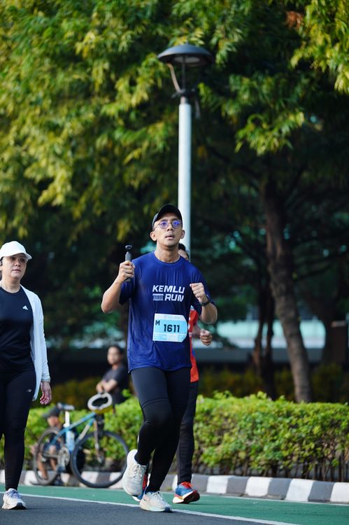 Race photo from KEMLU RUN 2025