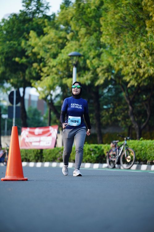 Race photo from KEMLU RUN 2025