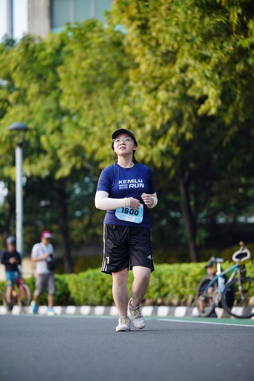 Race photo from KEMLU RUN 2025