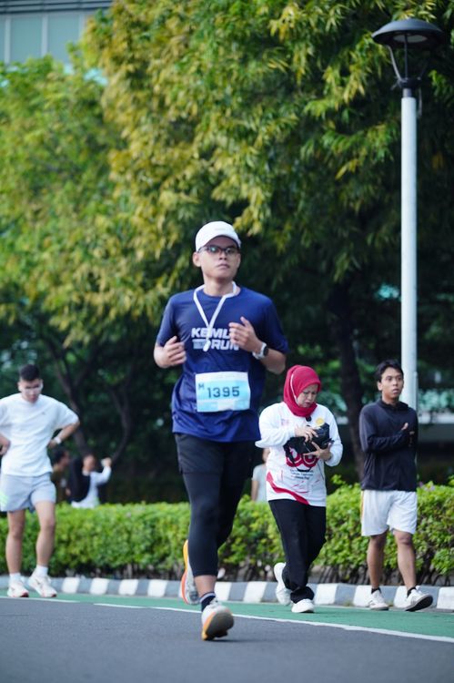 Race photo from KEMLU RUN 2025