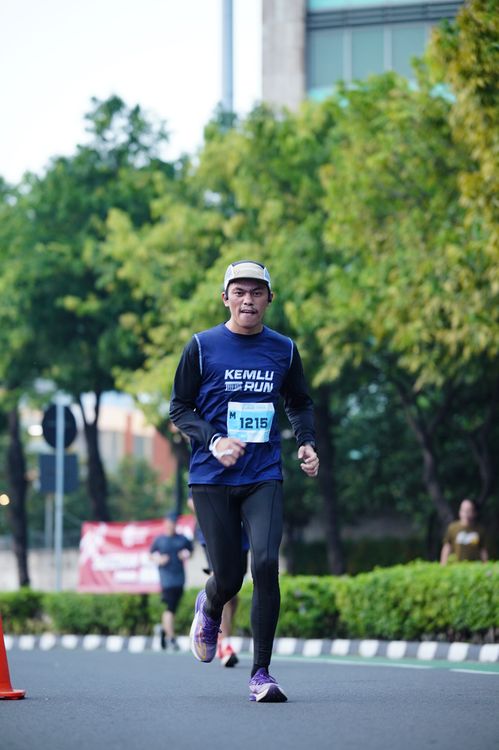 Race photo from KEMLU RUN 2025