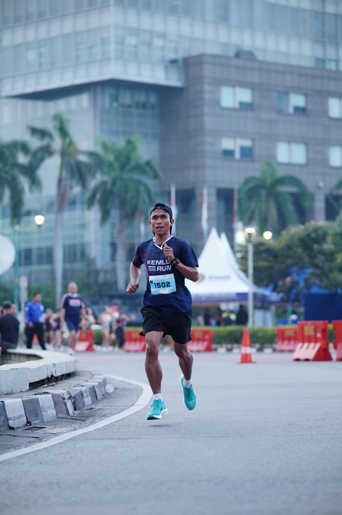 Race photo from KEMLU RUN 2025