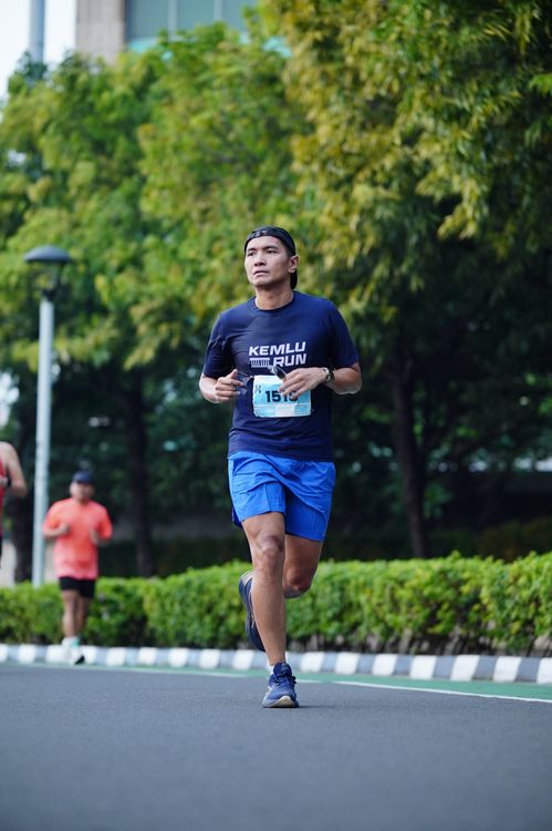 Race photo from KEMLU RUN 2025