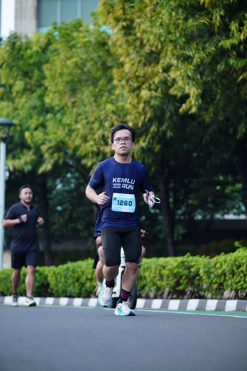 Race photo from KEMLU RUN 2025