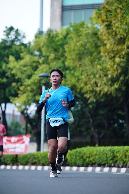 Race photo from KEMLU RUN 2025