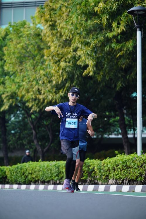 Race photo from KEMLU RUN 2025