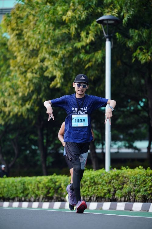 Race photo from KEMLU RUN 2025