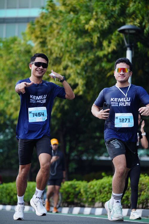 Race photo from KEMLU RUN 2025