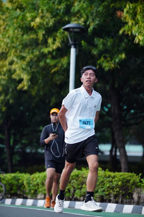 Race photo from KEMLU RUN 2025