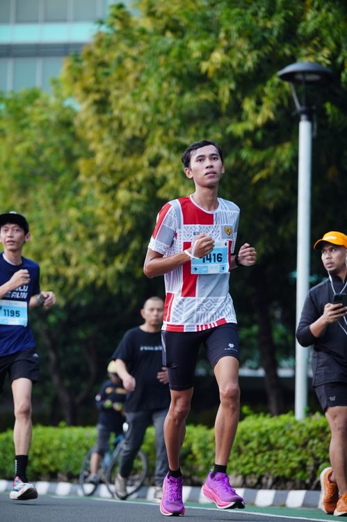Race photo from KEMLU RUN 2025
