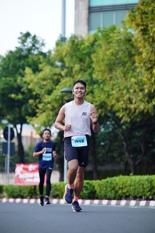 Race photo from KEMLU RUN 2025