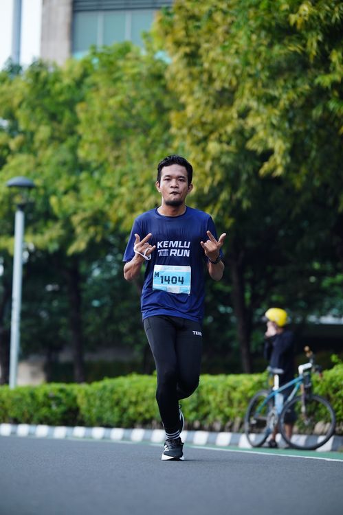 Race photo from KEMLU RUN 2025