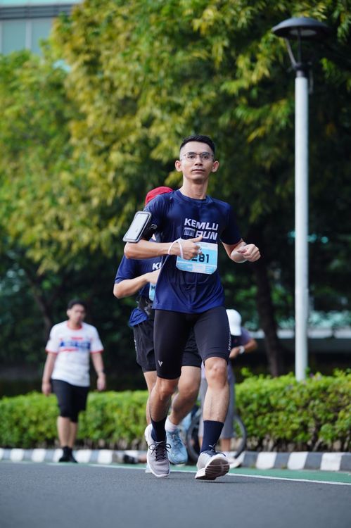 Race photo from KEMLU RUN 2025