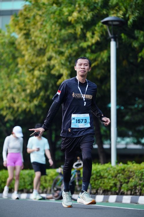 Race photo from KEMLU RUN 2025