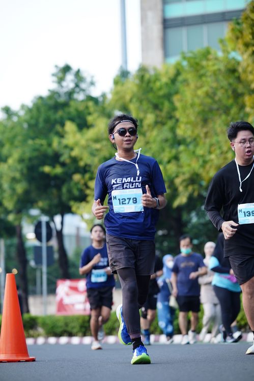 Race photo from KEMLU RUN 2025