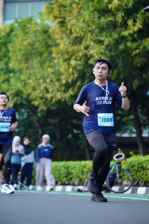 Race photo from KEMLU RUN 2025