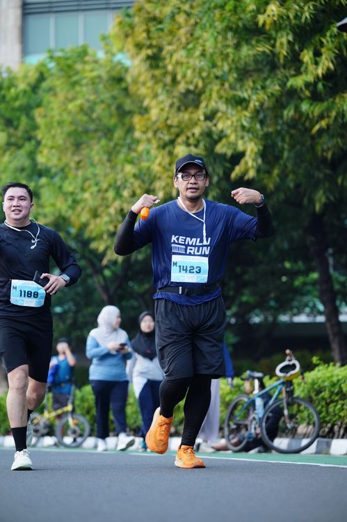 Race photo from KEMLU RUN 2025
