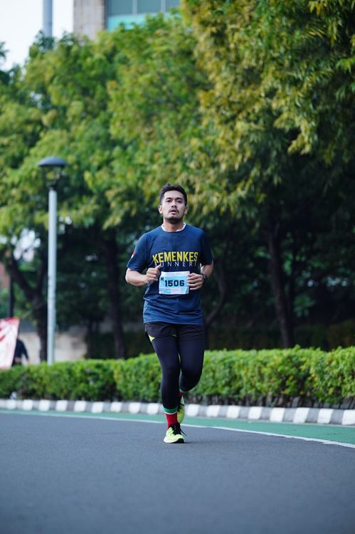Race photo from KEMLU RUN 2025