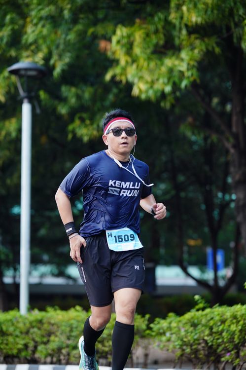 Race photo from KEMLU RUN 2025