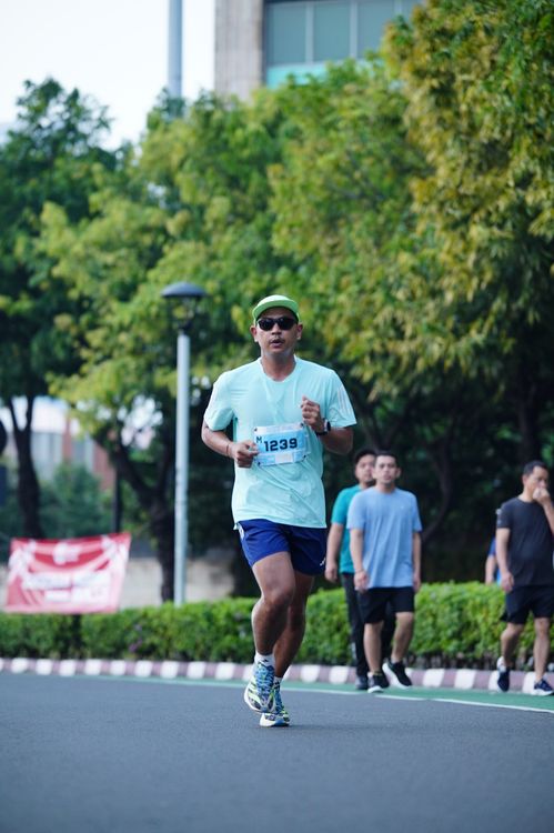 Race photo from KEMLU RUN 2025