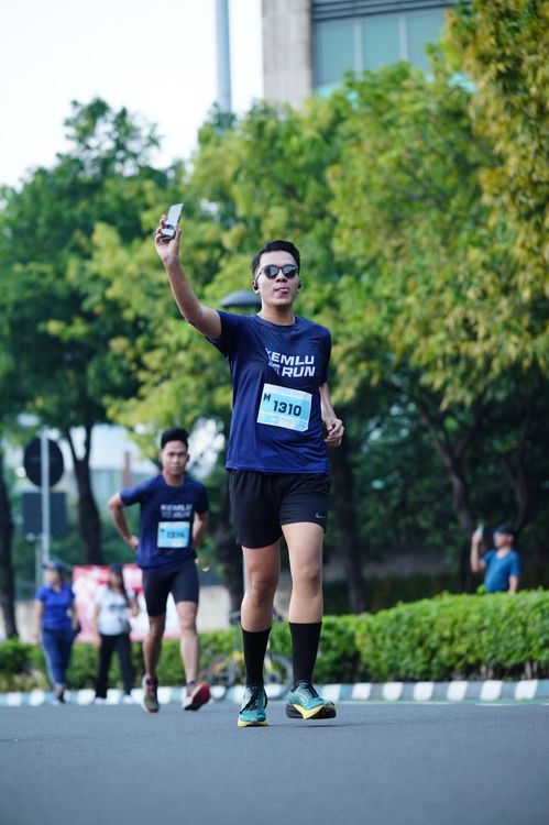 Race photo from KEMLU RUN 2025