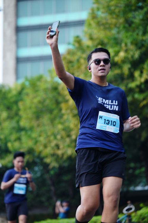 Race photo from KEMLU RUN 2025