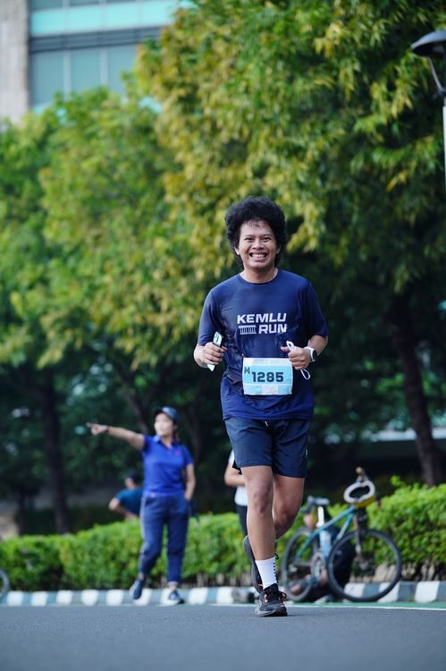 Race photo from KEMLU RUN 2025