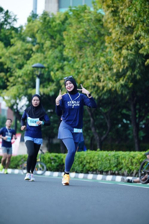 Race photo from KEMLU RUN 2025