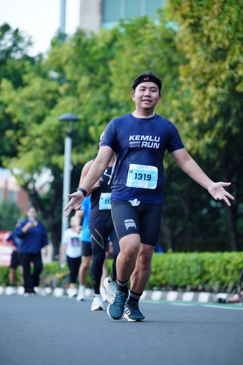 Race photo from KEMLU RUN 2025