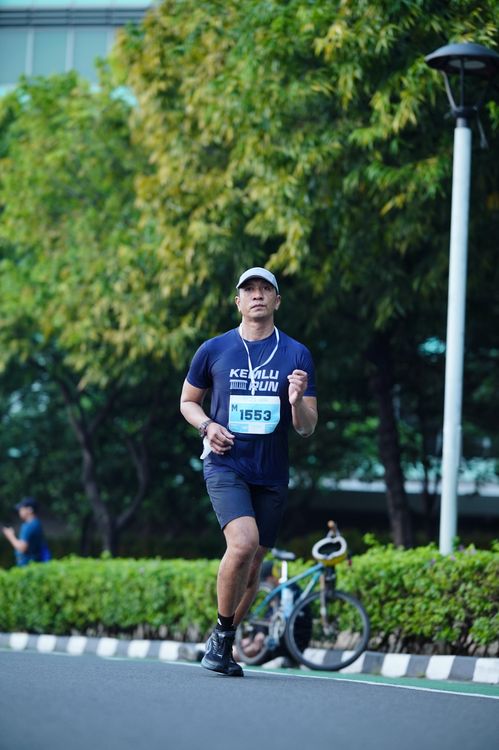Race photo from KEMLU RUN 2025