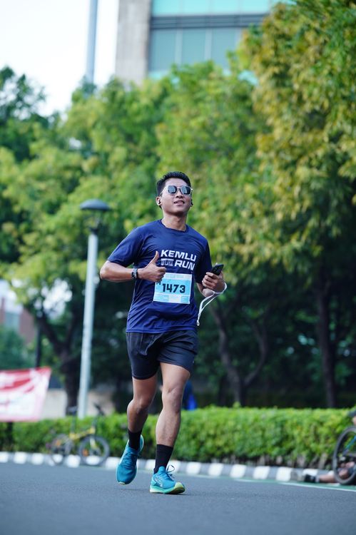 Race photo from KEMLU RUN 2025