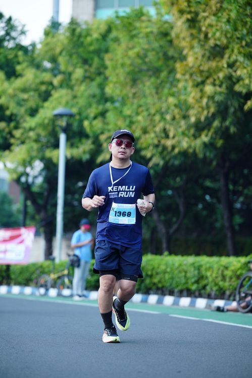 Race photo from KEMLU RUN 2025