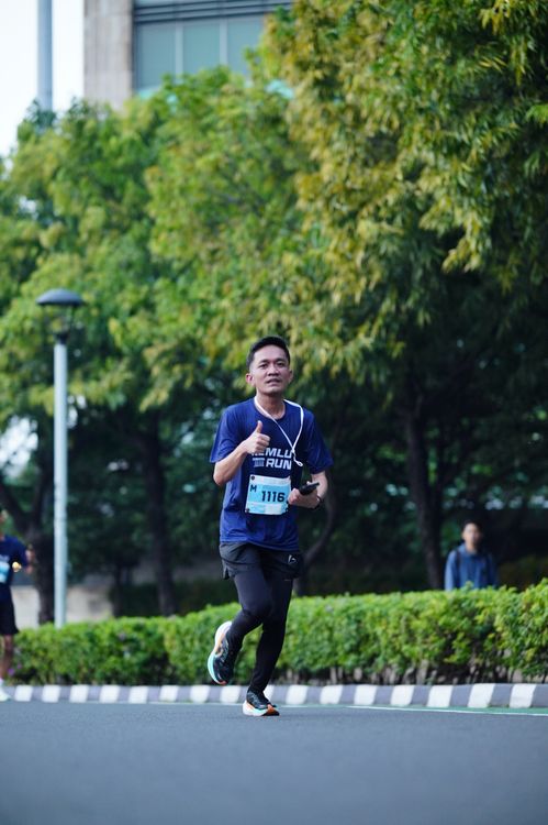 Race photo from KEMLU RUN 2025