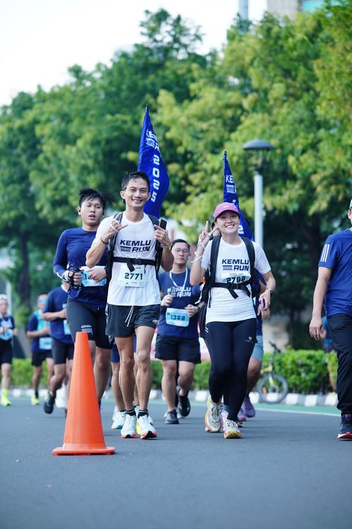 Race photo from KEMLU RUN 2025