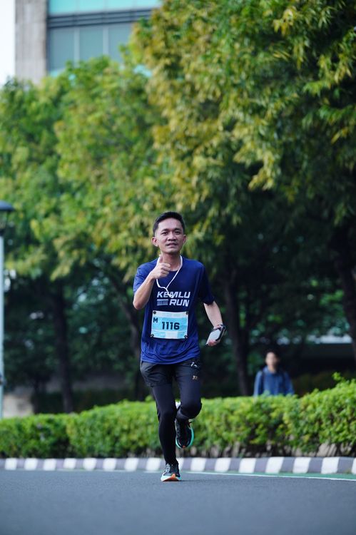 Race photo from KEMLU RUN 2025